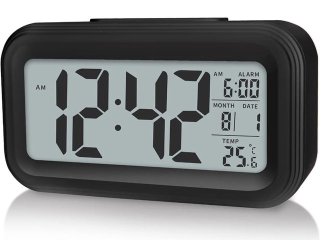 Lot 96-230523 - Digital Alarm Clock with Indoor Temperature, Battery Operated, Snooze Model, 12/24H Display for Bedr...