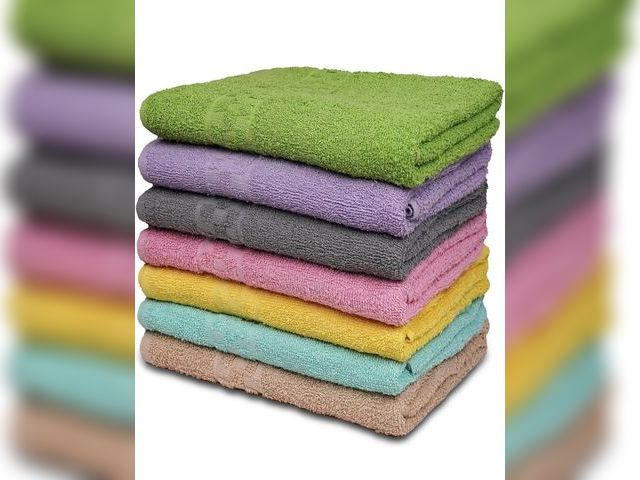 Lot 96-190375 - ZUPERIA 7-Pack Bath Towels - 30" x 54" - Ultra Soft 100% Cotton Large Bath Towels- Highly Absorbent ...