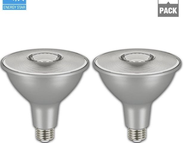 Lot 96-214142 - EcoSmart 150-Watt Equivalent PAR38
Dimmable Flood LED Spot Light Bulb Daylight (2-Pack) New