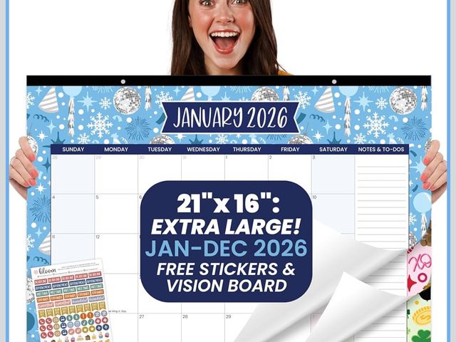 Lot 96-200737 - bloom daily planners 2026 Desk Calendar - January to December Large Wall Calendar - 21” x 16” Deskto...