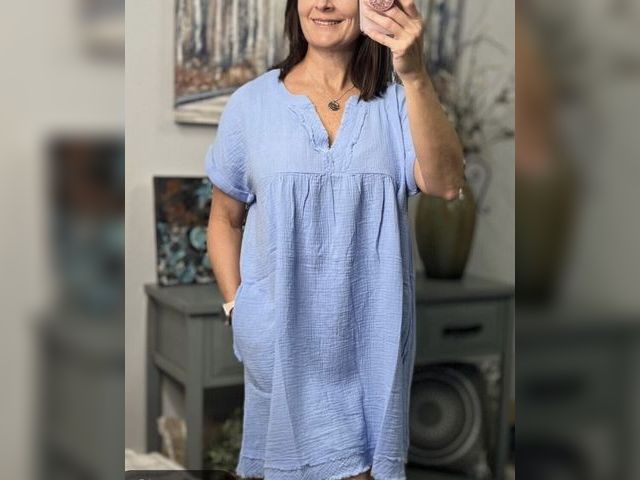 Lot 96-233107 - Neck A Line Rolled Short Sleeve Pockets Cotton Dress Differs slightly from image, no pockets  New Si...