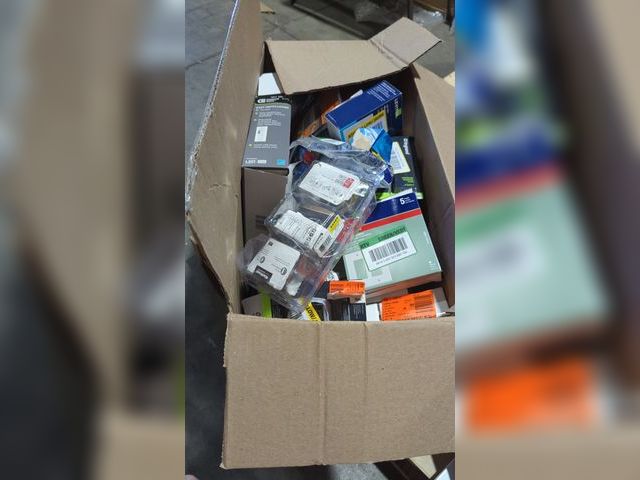 Lot 96-174062 - Mixed Box of Home Depot Items New Overstock and Returns