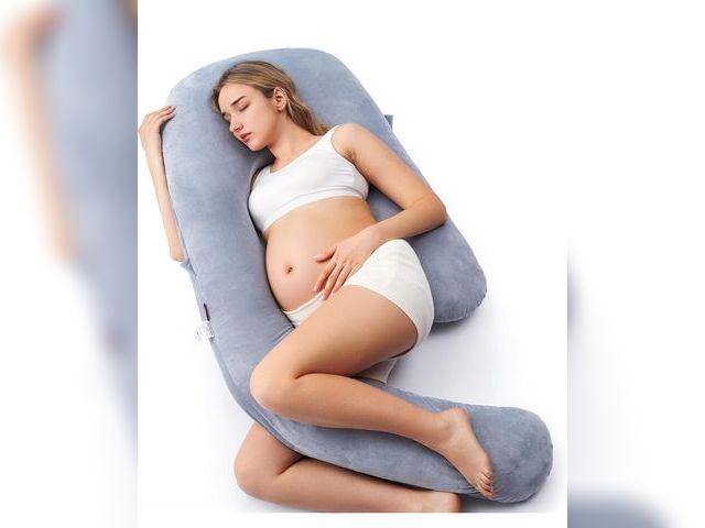 Lot 96-190608 - Momcozy Pregnancy Pillow for Sleeping, Dreamlign U Pro Maternity Pillow with Adjustable Leg Pillow, ...
