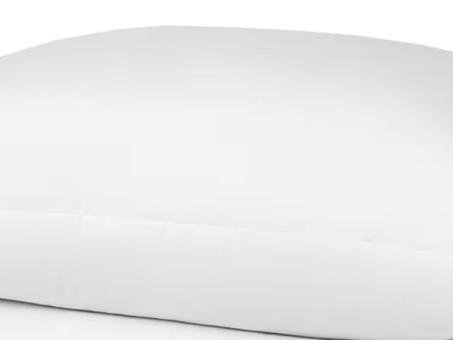 Lot 96-177246 - Martha Stewart White Down Bed Pillow

New