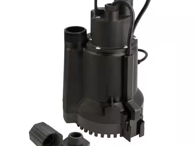 Lot 96-210876 - Everbilt 1/3 HP Automatic Utility Pump MSRP $149 Unused untested