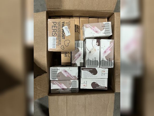 Lot 96-178020 - Mixed box of liquid vitamins and pet massage brushes New
