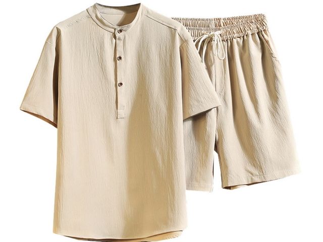 Lot 96-233103 - Casual Short Sleeve Tops and Drawstring Shorts Lounge Sets New Size Medium