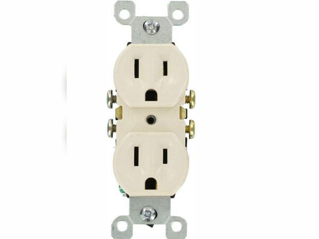 Lot 96-164088 - Leviton 15 Amp 125 V Duplex Outlet/ Receptacle, Light Almond 5320-TMP

New only has 6
