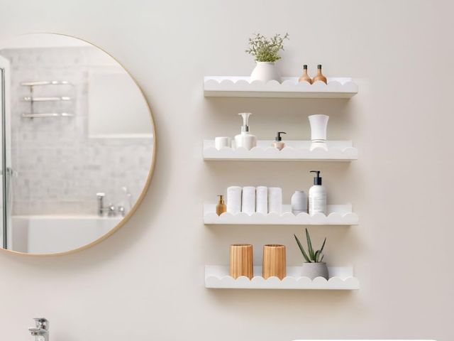 Lot 96-176916 - Scalloped Shelves - Set of 4 Pre-Assembled 24inch White Floating Nursery Book Shelves, Scalloped Boo...