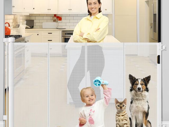 Lot 96-181030 - Reinforced 42" Tall X 80" Wide Retractable Baby Gate for Doorway 3.5ft Extra Tall Cat Gate for Stair...