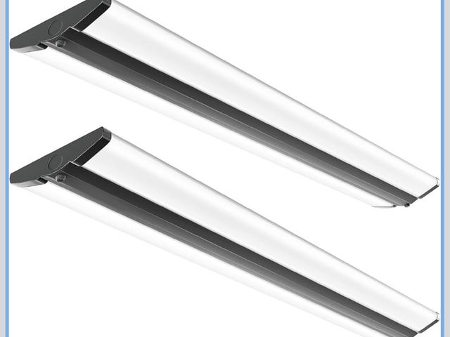Lot 96-198955 - FAITHSAIL 4FT LED Wraparound Light Fixture Ceiling Mount, Ultra Slim 50W LED Garage Light Flush Moun...