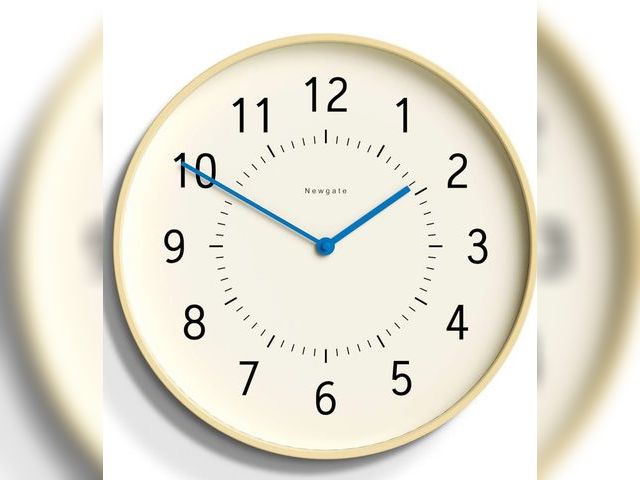 Lot 96-183519 - NEWGATE® Monopoly Wall Clock in Plywood | 16 inch | Modern Scandi Design | for Kitchen, Living Room ...