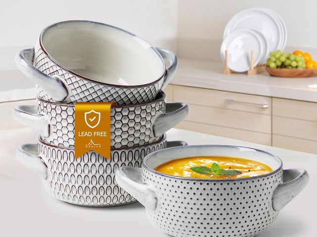 Lot 96-178989 - MONITO 28 Ounce French Onion Soup Bowls, 4PCS Reactive Glaze Ceramic Bowls with Handles, Stackable S...