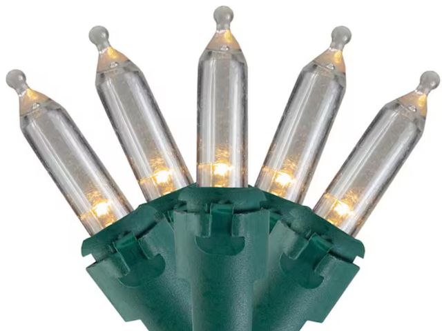 Lot 96-198411 - 300 Clear Incandescent Mini Lights 68 ft 6in 
New