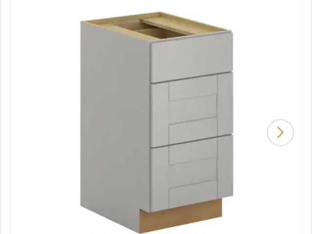 Lot 96-170470 - Hampton Bay Princeton Shaker Assembled Approximately 15x34.5x21 in. Base Cabinet with soft close in ...
