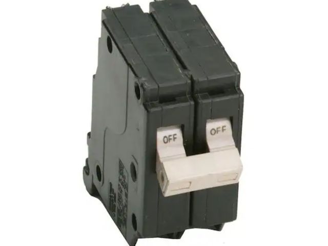 Lot 96-227393 - Eaton CH 100 Amp 120/240 Volts 2- Pole Circuit Breaker New MSRP $125