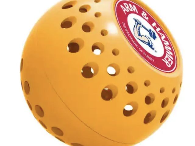 Lot 96-182355 - Arm and Hammer Deodorizer Odor Busterz Odor Eliminator

New, only has 2