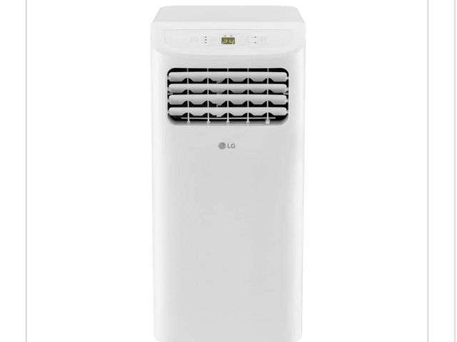 Lot 96-166688 - LG 6,000 (DOE) BTU 115-Volt
Portable Air Conditioner Cools 250 Sq. Ft. with Dehumidifier and LCDRemo...