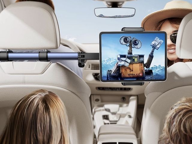 Lot 96-230387 - Tryone Headrest Tablet Holder for Car Accessories

New