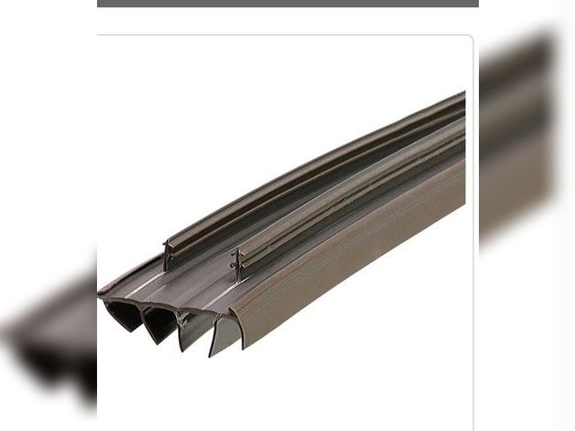 Lot 96-192710 - M-D Building Products
36 in. Brown Vinyl Concealed Kerf/Channel Fit Under Door Seal New