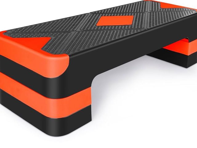 Lot 96-211233 - Exercise Workout Aerobic Step Platform Trainer, 27" Aerobic Stepper with 4"-6"-8" Adjustable Height ...