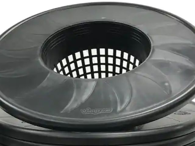 Lot 96-214310 - Viagrow
6 in. Black Pot Bucket Lid Insert (4-Pack)
New
