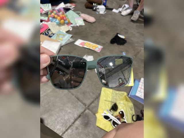 Lot 96-158822 - Sunglasses New