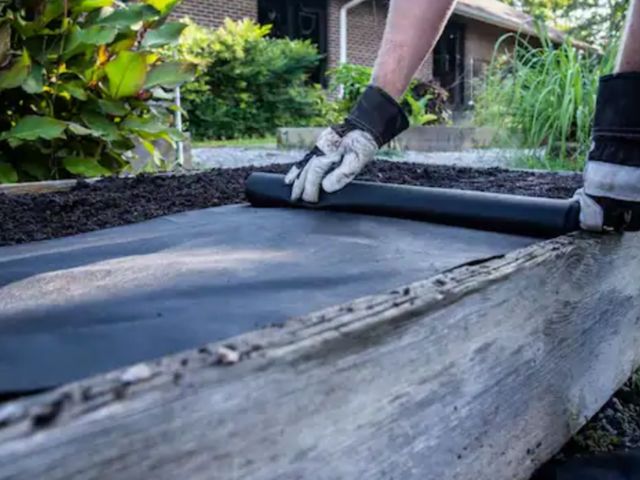 Lot 96-222265 - Vigoro
2 ft. x 40 ft. Medium Duty Perforated Raised Garden Bed Fabrics
New