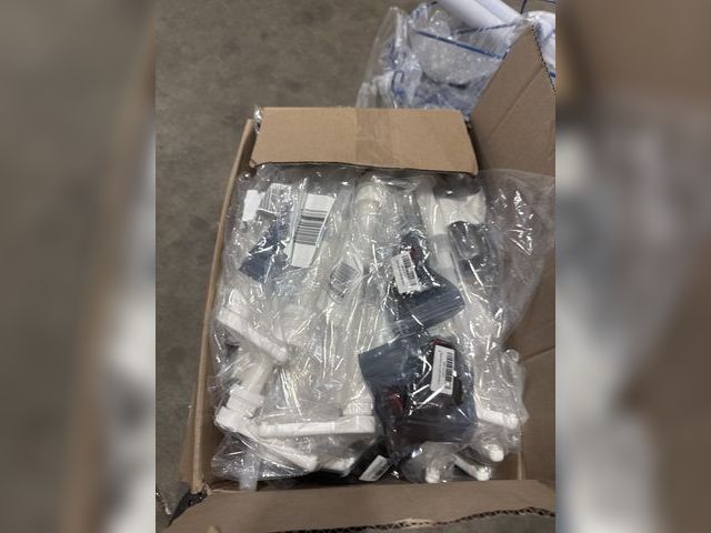 Lot 96-164994 - Mixed Box of Amazon Items