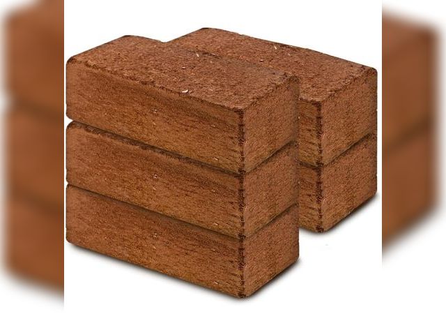 Lot 96-164129 - Premium Coconut Coir Bricks | 5 Bricks / 650 Grams Each / 1.5 Pounds Each
New