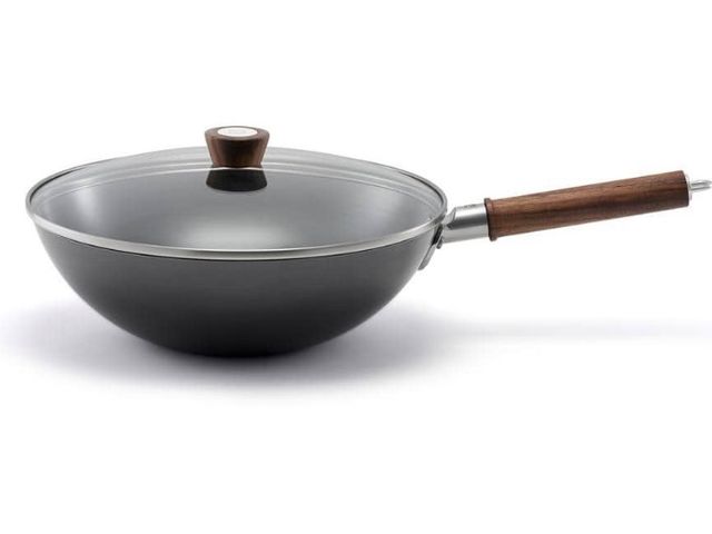 Lot 96-179345 - ZWILLING Dragon 12 inch Carbon Steel Wok with Lid MSRP $119
New
