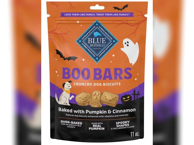 Lot 96-164738 - Blue Buffalo Boo Bars Pumpkin &amp; Cinnamon Recipe Crunchy Halloween Dog Biscuits, 11-oz bag
New ex...