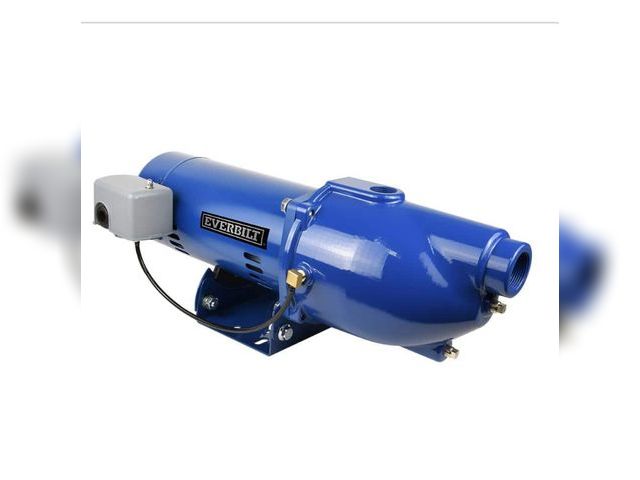 Lot 96-192730 - Everbilt 1/2 HP Cast Iron Shallow Well
Jet Pump MSRP $489 New