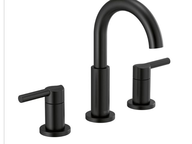 Lot 96-169100 - Delta Nicoli J-Spout 8 in. Widespread 2-Handle Bathroom Faucet in Matte Black MSRP $162.80 New