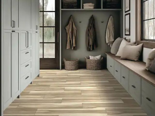 Lot 96-226947 - Approximately 264 ft² MSI Ansley Amber 8 in. x 40 in. Matte Porcelain Wood Look Floor and Wall Tile ...