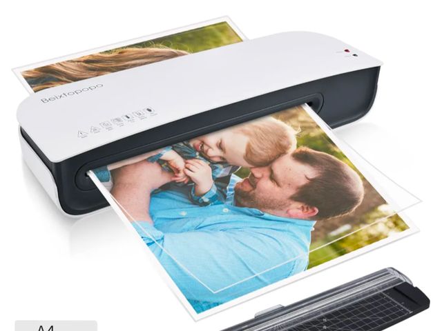 Lot 96-144990 - Laminator, A4 Laminator Machine, 4 in 1 Thermal Laminator for Home Office School Use, 9 inches Max W...