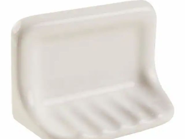 Lot 96-180344 - Daltile Bathroom Accessories White 4-3/4 in. x 6-3/8 in. Wall Mount Ceramic Soap Dish New