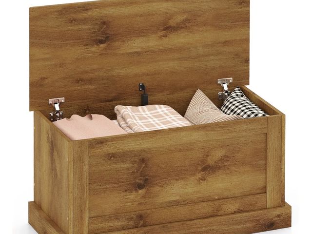 Lot 96-197987 - Large Storage Chest, Natural, Metal Hinge New