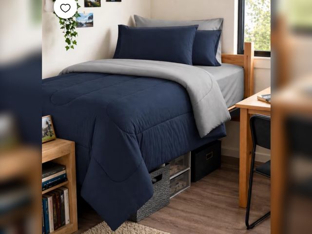 Lot 96-230886 - Navy Twin XL 5-Piece Bed-in-a-Bag Set New