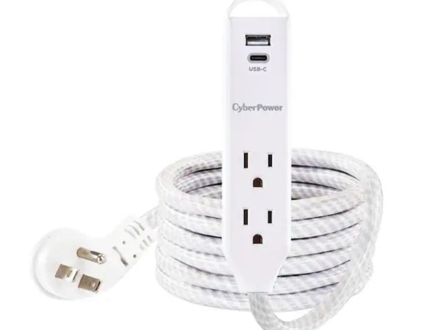 Lot 96-180186 - CyberPower
6 ft. 2-Outlet Surge Protector, USB-A 2.4 Amp, USB-C 15-Watt, 400 Joules Braid Cord
New