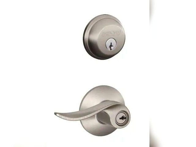 Lot 96-167000 - Schlage
Sacramento Satin Nickel Single Cylinder Deadbolt and Keyed Entry Door Handle Combo Pack
Open...