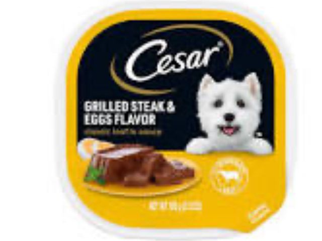 Lot 96-166066 - 2 Pack Cesar Sunrise Grilled Steak &amp; Eggs Flavor Wet Dog Food
New. Exp 12.2026