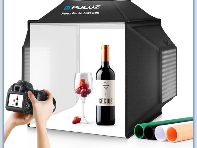 Lot 96-179222 - PULUZ Portable Photo Studio Light Box, 16x16 inch Professional Dimmable Shooting Tent Kit Soft Box w...