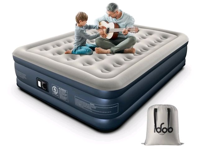 Lot 96-233225 - iDOO Air Mattress, Inflatable Airbed with Built-in Pump for Guest Home Camping Travel, 660lb MAX, (Q...