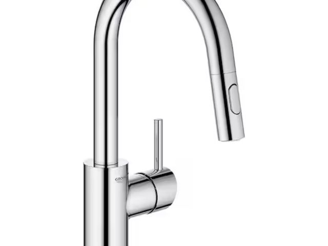 Lot 96-227450 - GROHE
Concetto Single-Handle Dual Spray Pull-Out Sprayer Kitchen Faucet 1.75 GPM in StarLight Chrome...