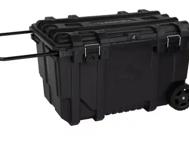 Lot 96-174288 - Husky
36.5 in. Black Heavy Duty Large Rolling Toolbox with Tool Tray and Keyed Lock
New dusty from s...