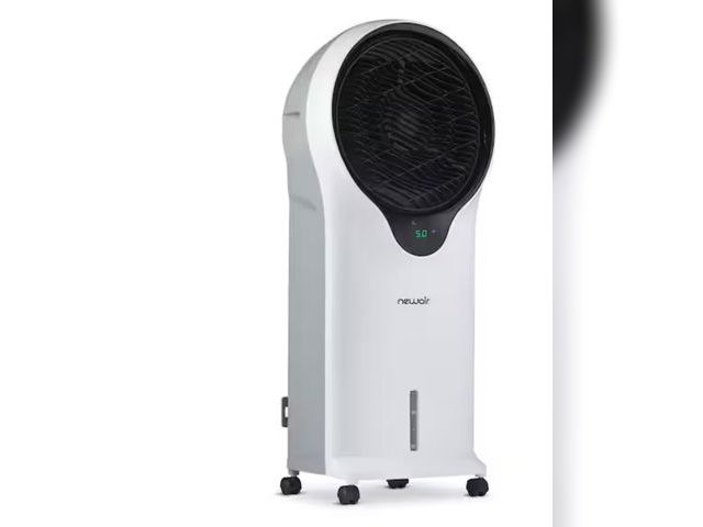 Lot 96-166768 - NewAir
470 CFM, 3 speed Portable Evaporative Cooler and Fan for 250 sq. ft. Cooling Area

New 

MSRP...