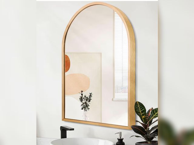 Lot 96-177729 - Arched Wall-Mounted Mirror Gold Arch Mirror Aluminum Alloy Frame Bathroom Mirror for Vanity Living R...