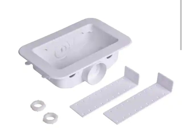 Lot 96-190852 - Oatey 3-1/2 in. Center Drain Washing Machine Outlet Box Unused Missing one Circle Part