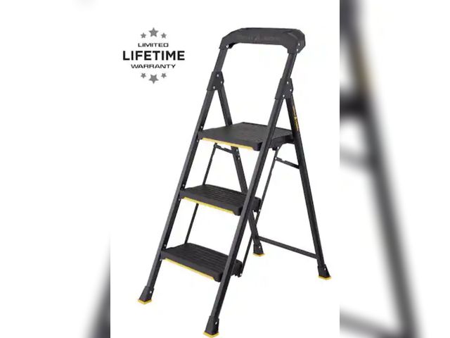 Lot 96-232415 - Gorilla Ladders 3-Step Pro-Grade Steel Step Stool, 300 lbs. Load Capacity Type IA Duty Rating (9ft. ...